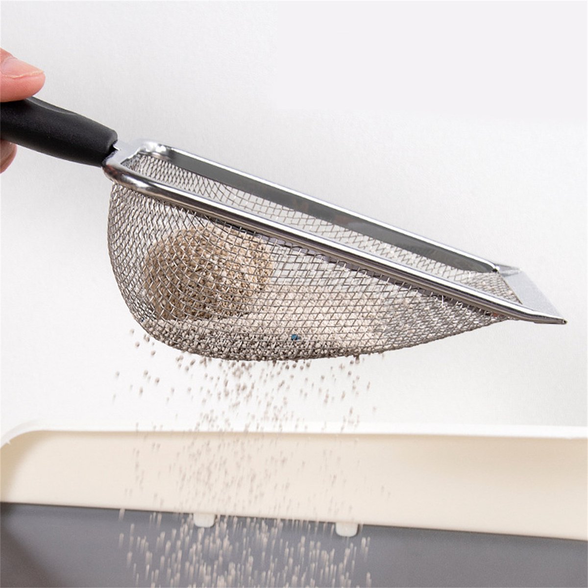 Miniatuur van productfoto 2 van Multifunctionele kattenbakschep - RVS gaasschep - Lange steel - 8 ogen 2,8 x 2,8 mm - Huisdierbenodigdheden - Schoonmaakschep voor huisdieren - Zwart - 1 stuk